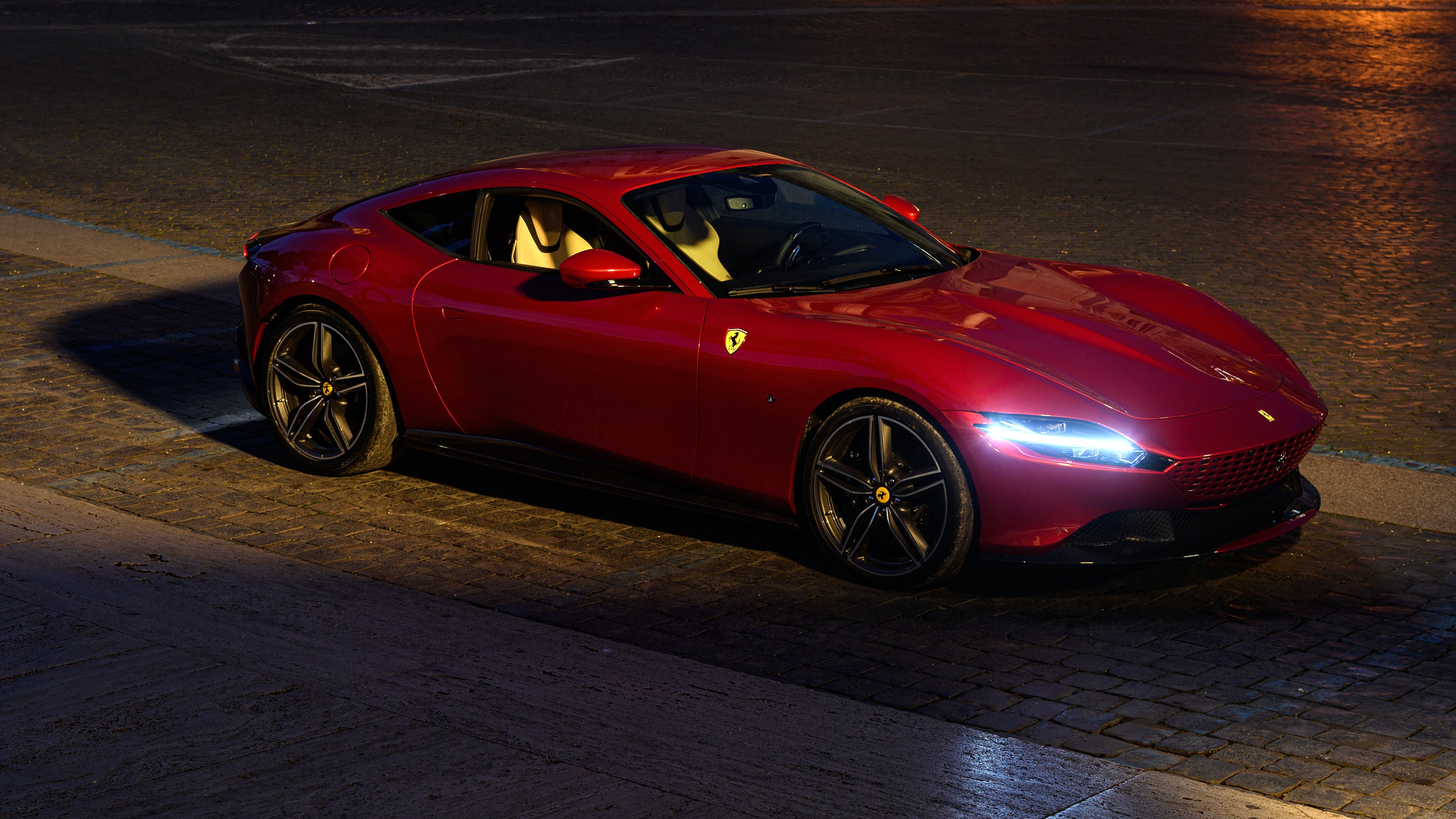 中国足球产业链“链条”延伸,产业融合速度提档升级,中国足球产业规模