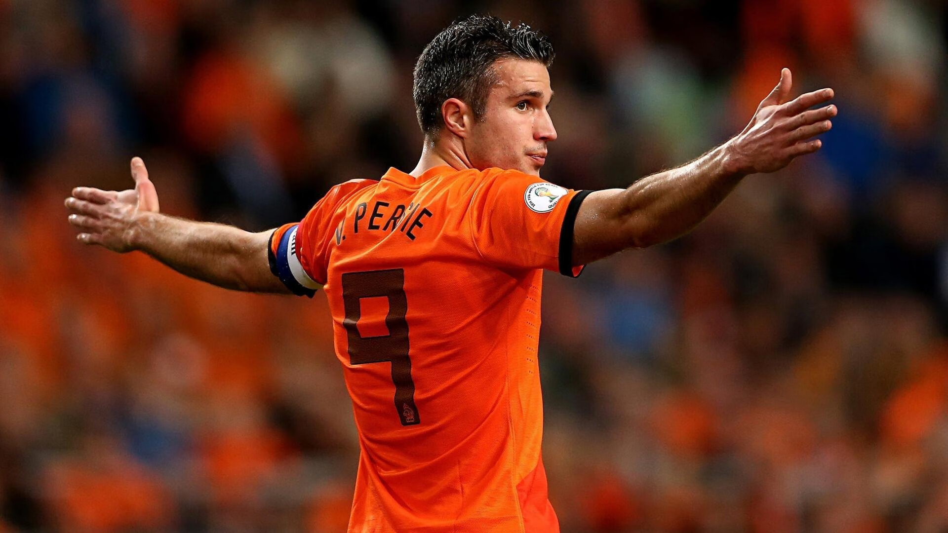 纪念特殊赛事：成立纪念馆或展览，纪念品大赛