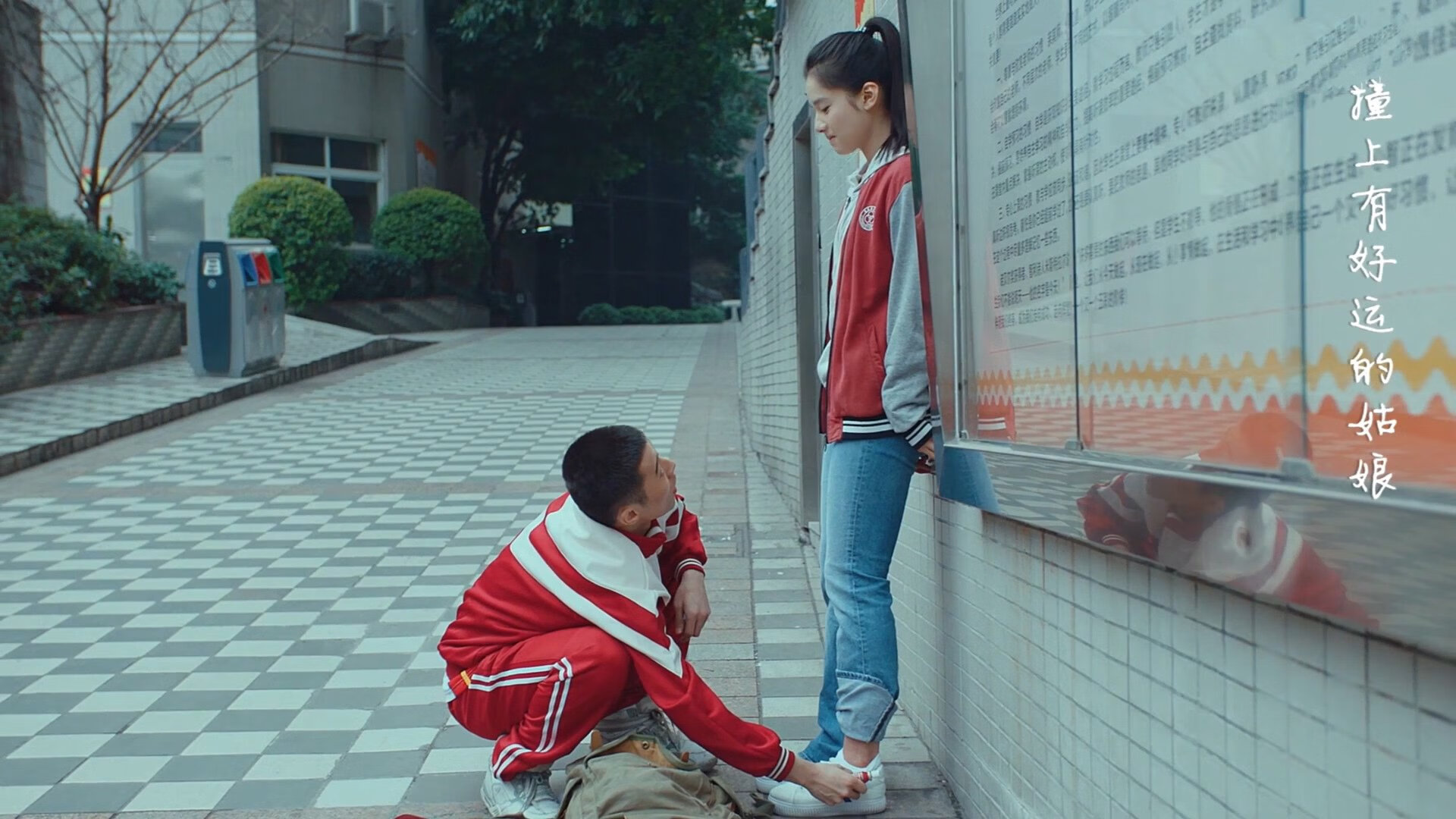 德甲赛事季票政策调整对球场复看率的影响，德甲联赛门票