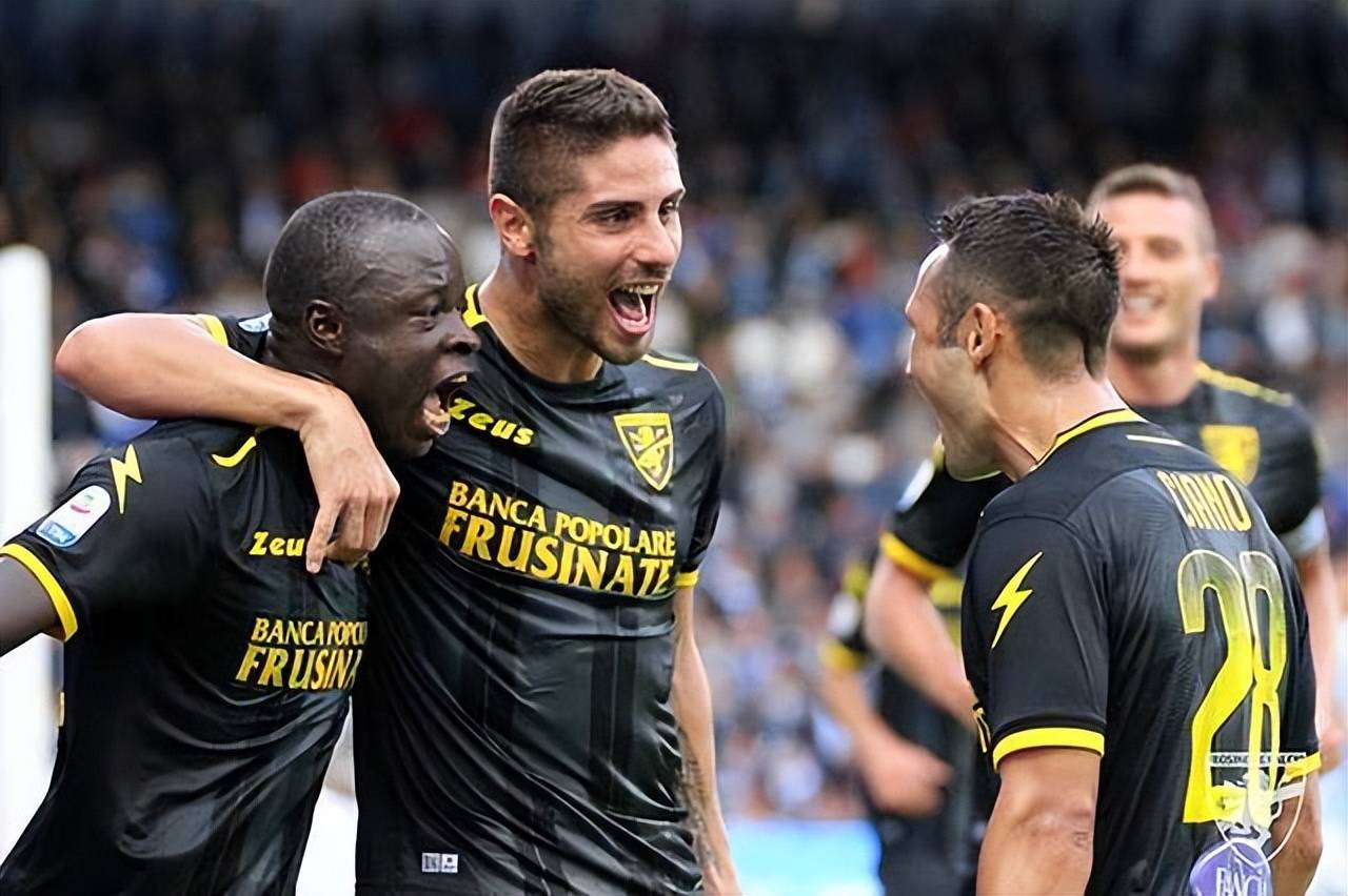 爱游戏体育：意甲弗罗西诺内的进攻风格备受瞩目