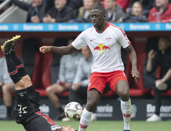 AYXSPORTSAPP-关于爱游戏体育:德甲的商业成功：如何实现经济增长的信息